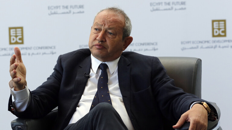 مصر.. رجل الأعمال نجيب ساويرس يثير الجدل بتكلفة العشاء الخاص به