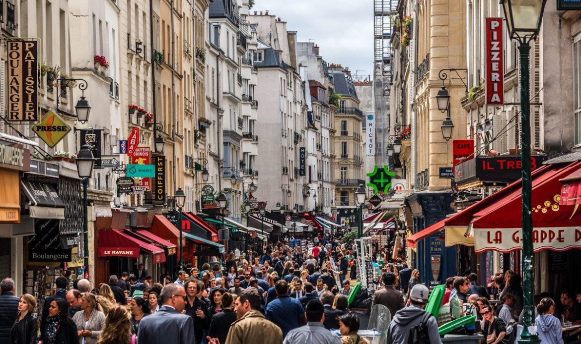 معهد الإحصاء: معدل التضخم النهائي في فرنسا عن أغسطس بلغ 2.2%